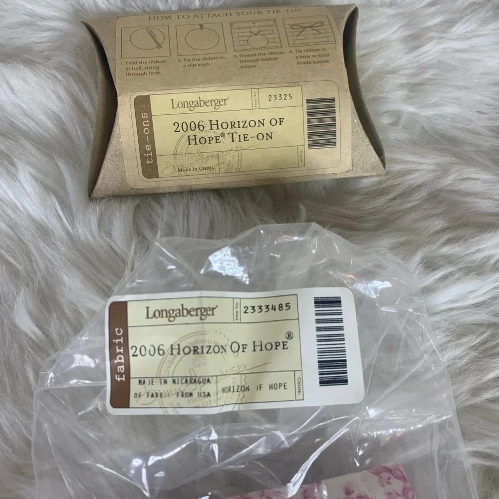 Longaberger Horizons of Hope Liner and Tie-On Set
